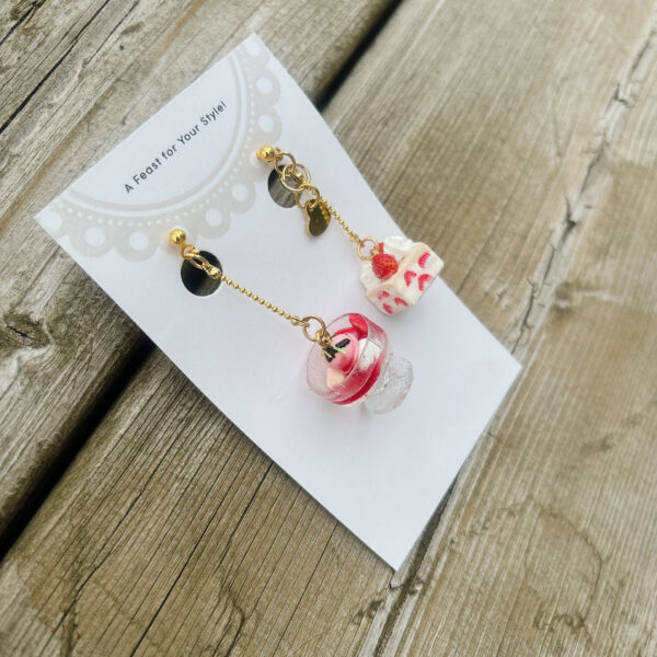 Strawberry cake and ice cream earrings - Image 9