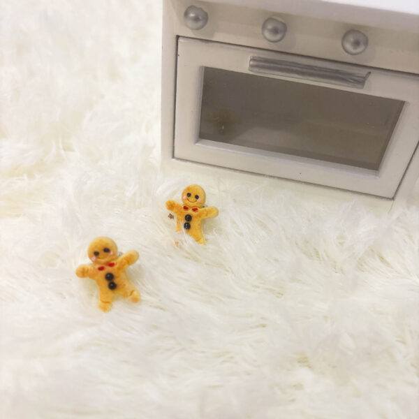 The Gingerbread Man Studs | Earrings